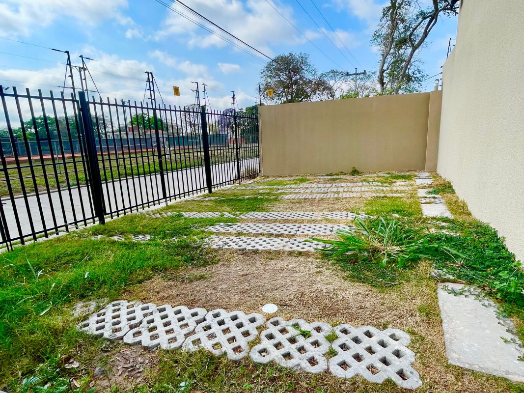 DEPARTAMENTO DUPLEX 2 DORMITORIOS EN VENTA