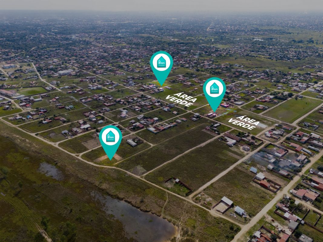 LOTE DE TERRENO EN VENTA / AV MOSCU 9NO ANILLO / 300 M2