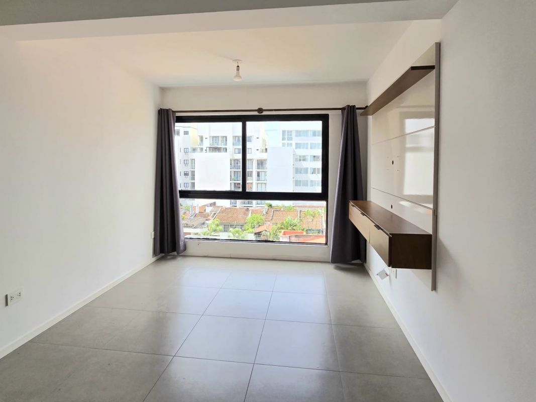 Equipetrol, lindo departamento de 1 dormitorio y parqueo.