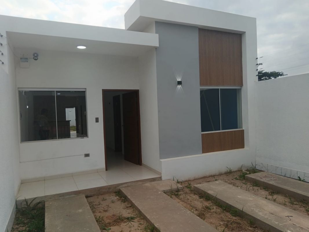 Casa en Venta o anticretico Ubicación: Zona Este Urb. El Trapiche 3