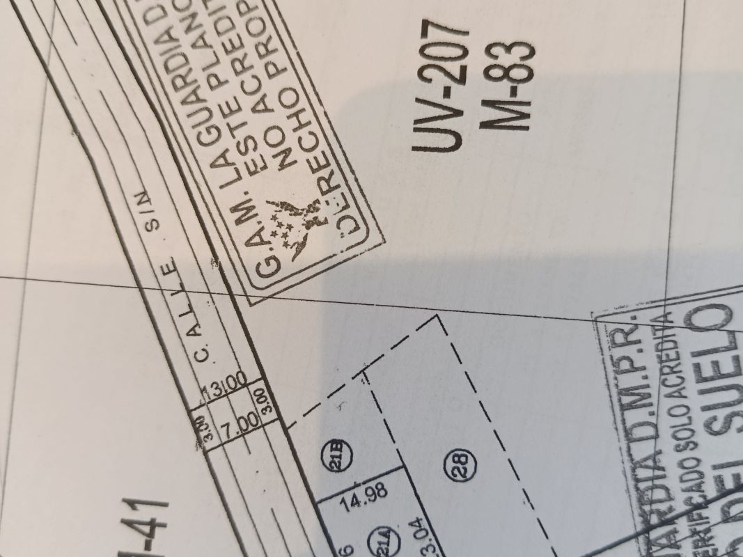 Terreno sobre Avenida en venta