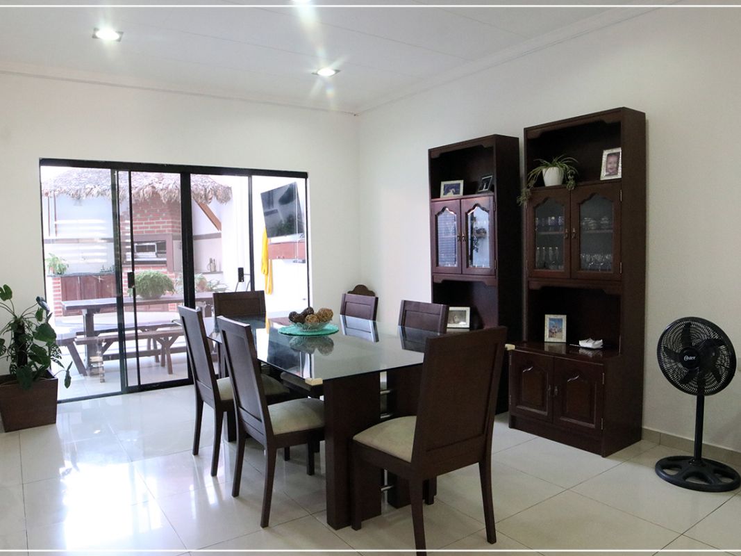 Casa Av. Alemana - 7mo y 8vo anillo
