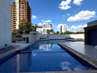 Amplio Dpto. en venta en 10mo. Piso del Edif. Punta del Este
