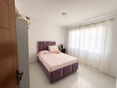 Casa de 3 dormitorios Zona Norte, Urb. Akualand Guapay