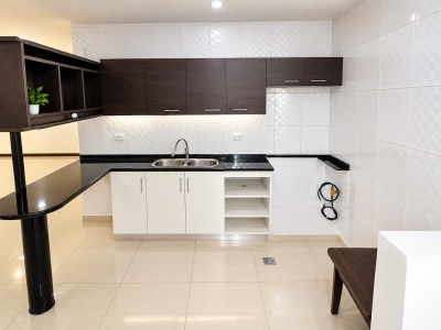 DEPARTAMENTO DE 3 DORMITORIOS EN BARRIO HAMACAS CONDOMINIO 25