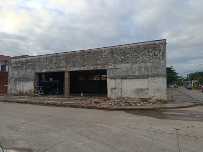 Tinglado.con oficinas en terreno 680 M2 en alquiler