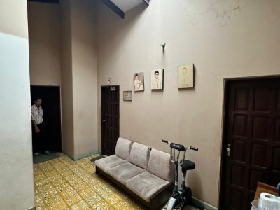 "CASA COMERCIAL EN VENTA, DE 480,80  M2, DE 2 PLANTAS, SOBRE CALLE CAMPERO"