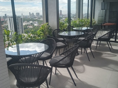 En Garden Equipetrol Departamento de 1 Dormitorio Amoblado en Alquiler