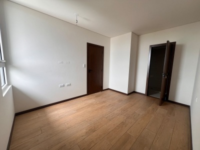 EN VENTA DEPARTAMENTO DE 2 DORM MACORORO 16/17