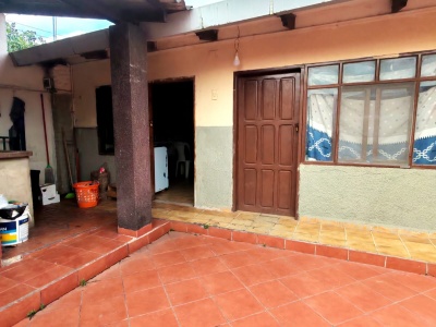 CASA EN VENTA, ZONA EL ABASTO ANTIGUO