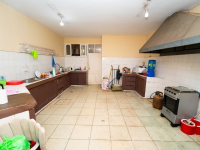 CASA COMERCIAL EN VENTA