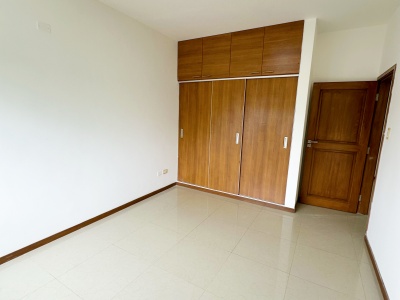 Depto de 180m2 Condominio Florencia