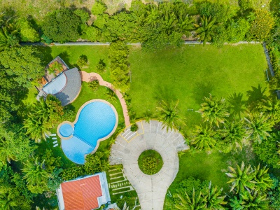 AMPLIA CASA EN KM9 DVLG - Condominio cerrado Casa Jardin