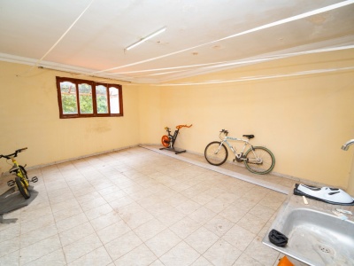 CASA COMERCIAL EN VENTA
