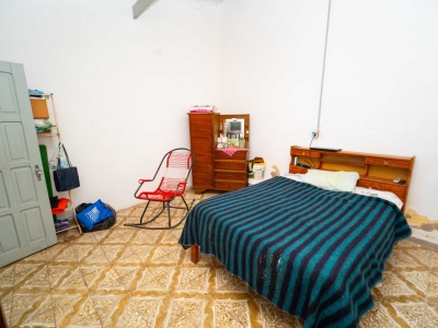 TERRENO +2 DEPARTAMENTOS EN ZONA SUR