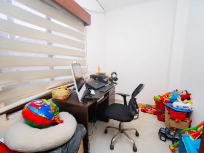 CASA DE 4 DORMITORIOS EN VENTA AV CUMAVI 8vo ANILLO