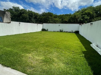 CASA DE 3 DORMITORIOS EN VENTA CONDOMINIO KERANA 1
