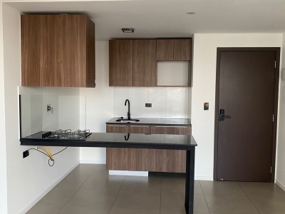 Departamento con un Dormitorio, edificio NANO TEC, Equipetrol entre 3er y 4to anillo