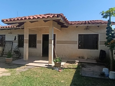 CASA EN VENTA KM 9 DOBLE VIA LA GUARDIA URB. BALCON II