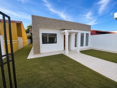 Casa de 3 dormitorios Zona Norte, Urb. Akualand Guapay