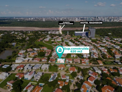 Hermosa y Cómoda Casa en Venta en Colinas del Urubo Sector I