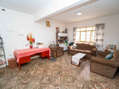 CASA EN VENTA BARRIO LA CHACARILLA