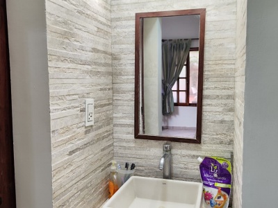 CASA INDEPENDIENTE DE 4 HABITACIONES EN ALQUILER EN ZONA ESTE