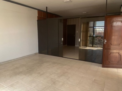OFICINA EN VENTA - EDIF. CASANOVAS