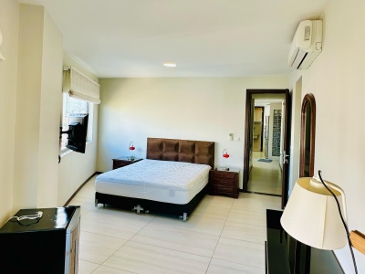 ALQUILER  PREMIUM - CONDOMINIO LA RIVIERA - EQUIPETROL NORTE