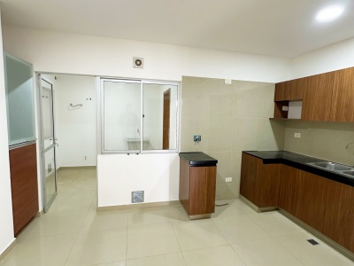 Depto de 180m2 Condominio Florencia