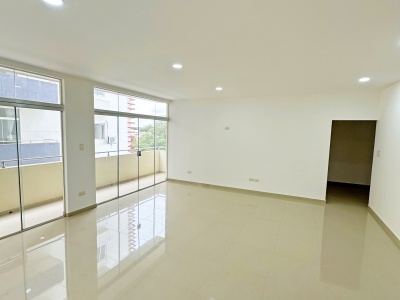 Depto de 170m2 Condominio Florencia