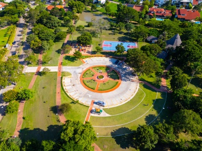 Hermosa y Cómoda Casa en Venta en Colinas del Urubo Sector I