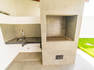 HERMOSA CASA DE 2 PLANTAS EN VENTA- $US 82.000.-