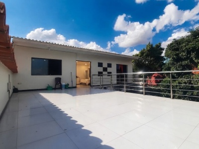 EN VENTA A T.C. 7 - ENTRE AV BUSH Y CENTENARIO