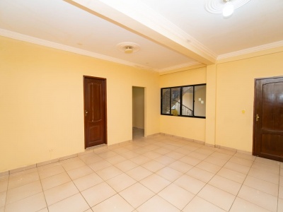 Esquina Comercial en Alquiler