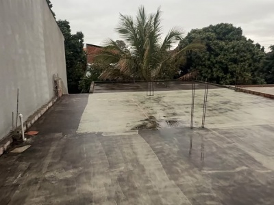 Casa con tienda comercial EN VENTA - ZONA CUMAVI