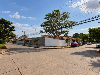 Casa en venta 492m2 Doble vía la guardia 5to y 6to anillo