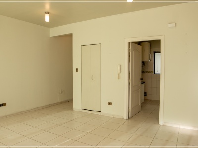 DEPARTAMENTO EN VENTA 4TO ANILLO Av BANZER CONDOMINIO VIAPAVE