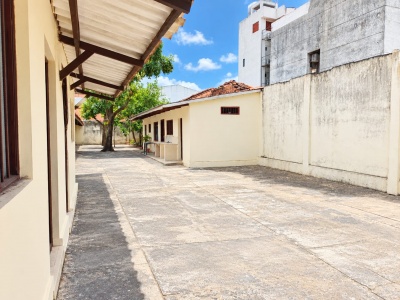 TERRENO CON CONSTRUCCION EN VENTA