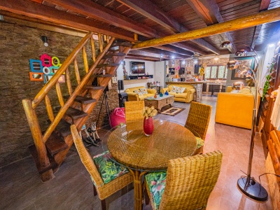 hermosa quinta a la venta laguna azul