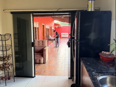 CASA EN ESQUINA CON ALTO POTENCIAL COMERCIAL