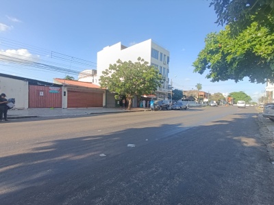 CASA COMERCIAL EN ALQUILER