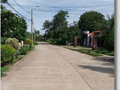 CASA EN CONDOMINIO EN VENTA ZONA ESTE