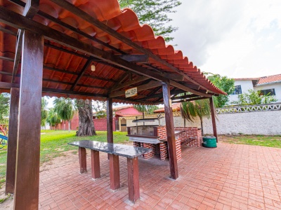 Casa en venta de 4 dormitorios condominio Bella Vista zona Este