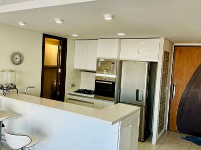ALQUILER  PREMIUM - CONDOMINIO LA RIVIERA - EQUIPETROL NORTE