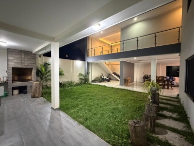 CASA COMERCIAL