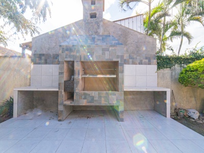 Casa en venta de 4 dormitorios condominio Bella Vista zona Este