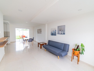 CASA EN VENTA ZONA NORTE, URB. VALLE HERMOSO