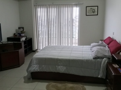 Amplio Dpto. en venta en 10mo. Piso del Edif. Punta del Este