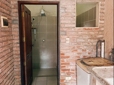 Casa en venta con amplio terreno